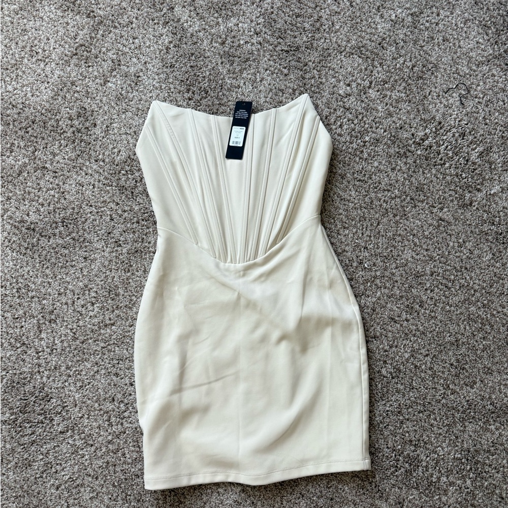 Fashion Nova Strapless Corset Mini Dress in White - Picture 5 of 6